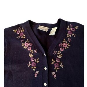 Vintage 90s Women's Navy Embroidered Button Up Cardigan Sweater Size M
